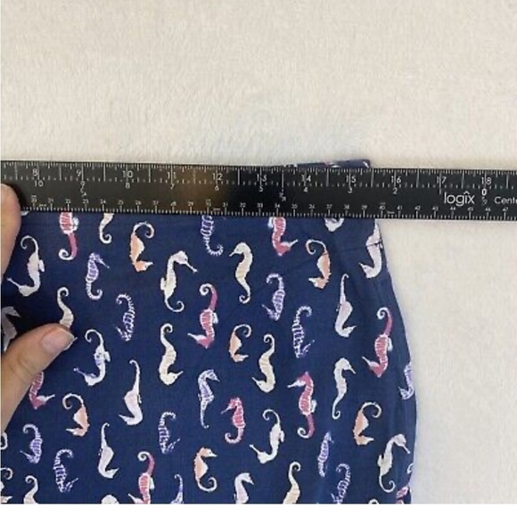J. JILL Seahorse Blue Print Jersey Skirt Extra Small - Picture 4 of 5